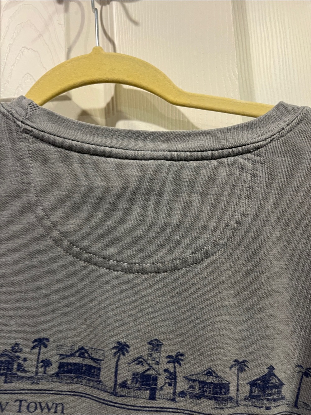 Iconic SEASIDE Men's Crewneck Sweatshirt in Gray with Navy Text - Picture 8 of 9